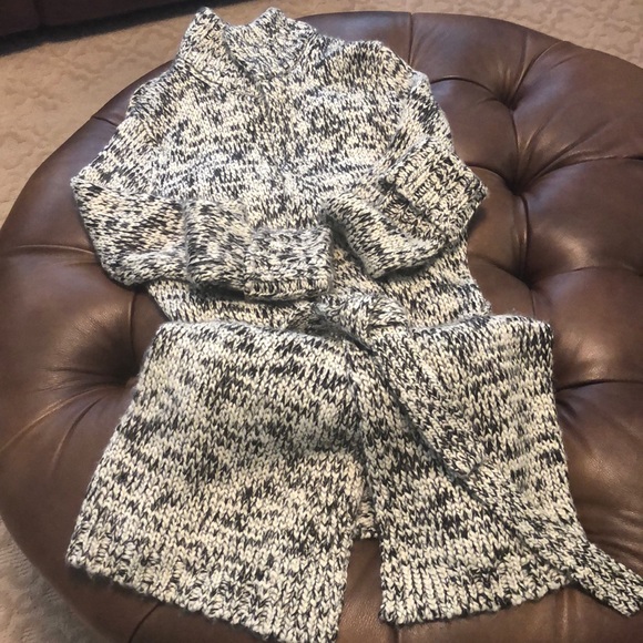 ANN TAYLOR LOFT EUC BLK&WH MARLED CHUNKY CARDIGAN - Picture 5 of 16